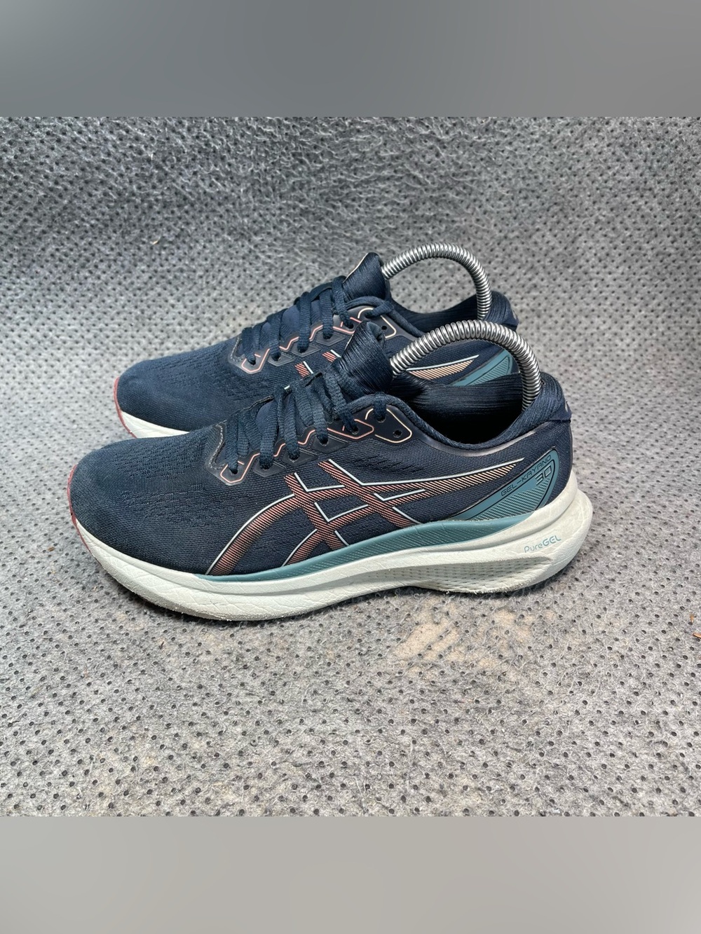 Asics Gel-Kayano 39 Blue Running Shoes Size 7.5 Women’s